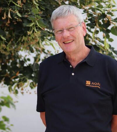 WOLFGANG HEINRICHS